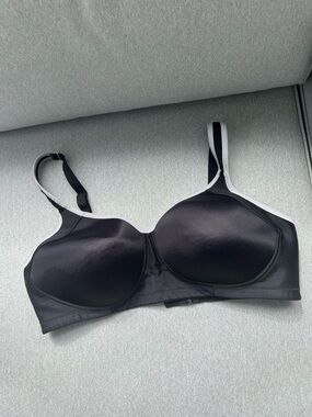 Vanity Fair Black Bra with Light Gray Trim